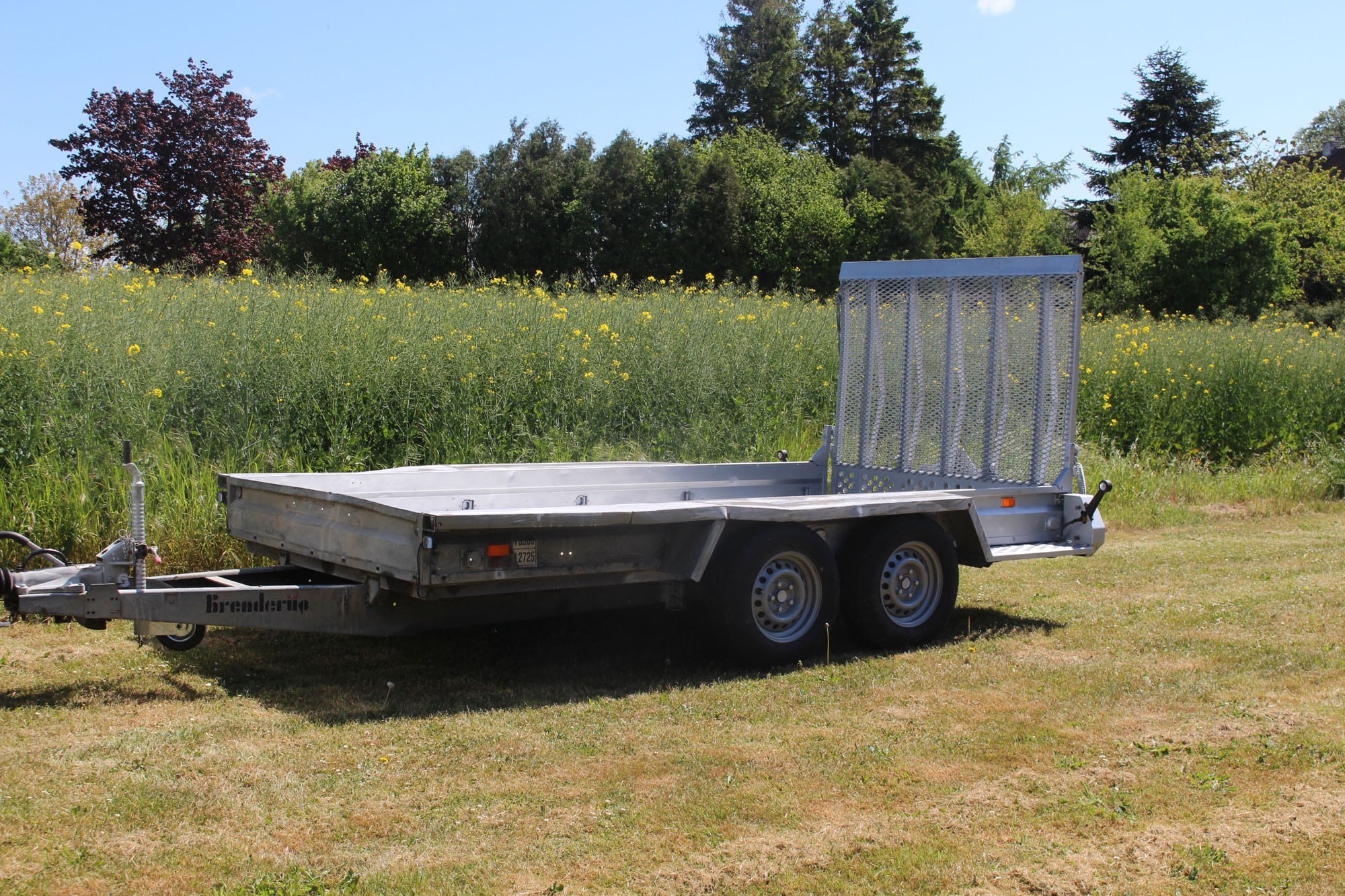 Trailer
